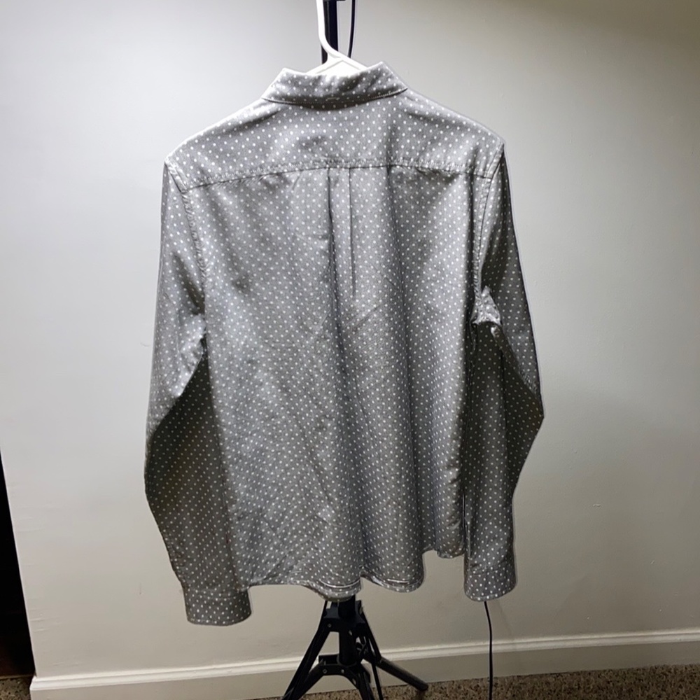 Levi’s Button Down - Picture 3 of 3